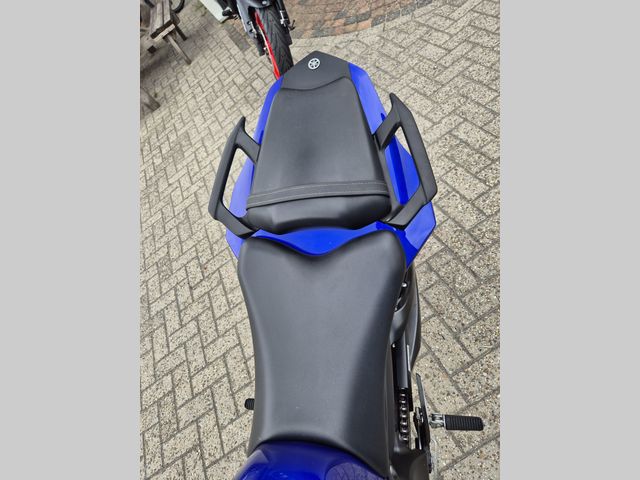yamaha - fz-8
