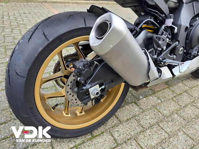 yamaha - yzf-r1-60th-anniversary