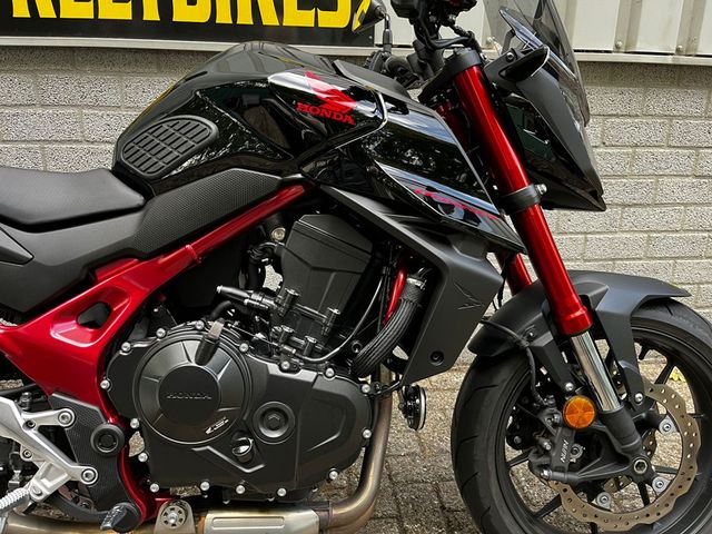 honda - cb-750-hornet