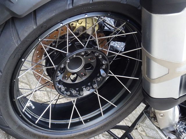 bmw - r-1250-gs