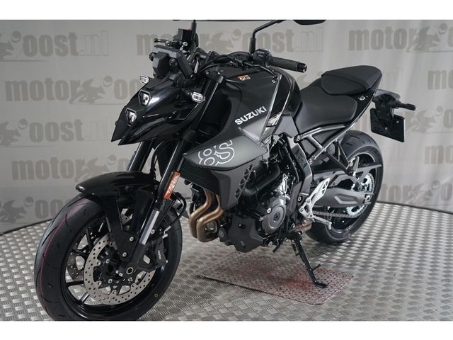 suzuki - gsx-8s