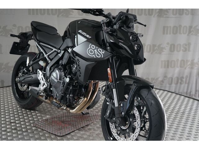 suzuki - gsx-8s