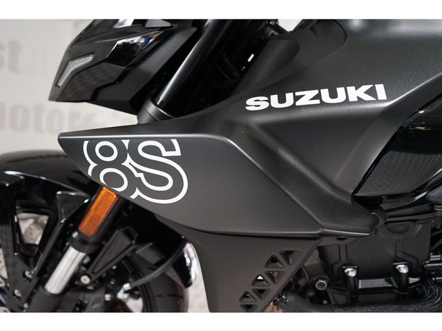 suzuki - gsx-8s