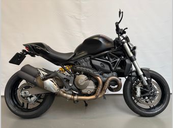Ducati Monster 821 2015 occasion