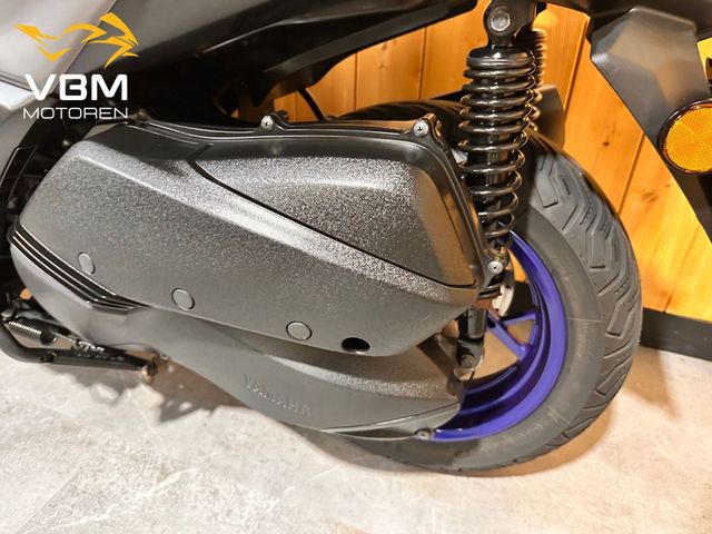 yamaha - x-max-300-abs