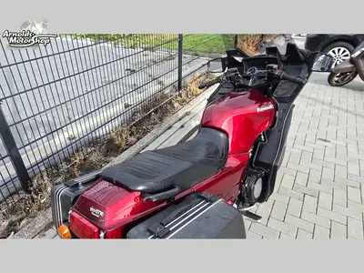 KAWASAKI GTR 1000 – foto 2