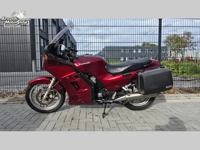 KAWASAKI GTR 1000 – foto 4