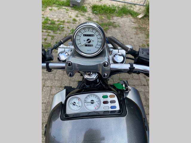 yamaha - vmx-1200-v-max