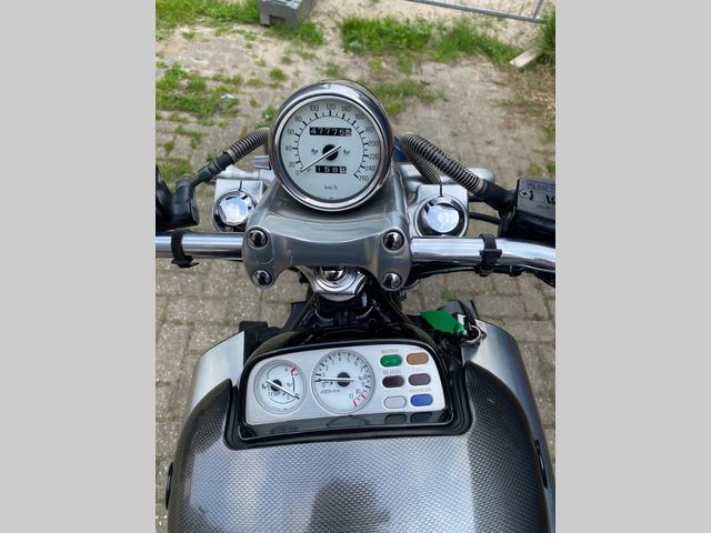 yamaha - vmx-1200-v-max