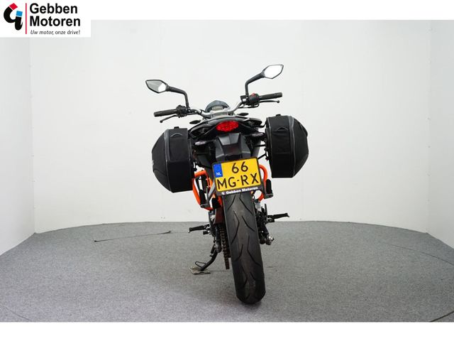 ktm - 390-duke