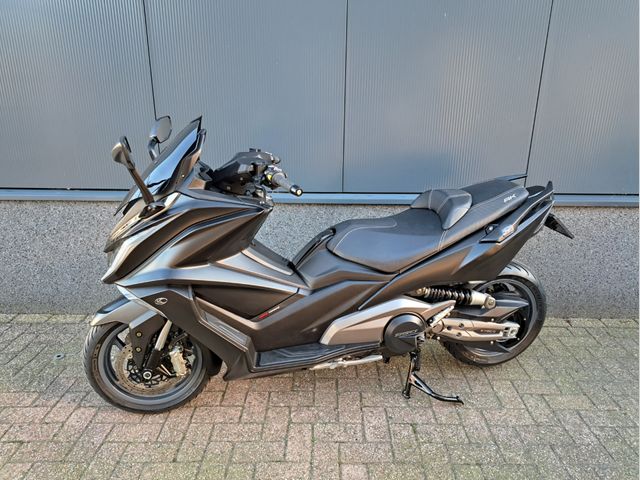 kymco - ak-550