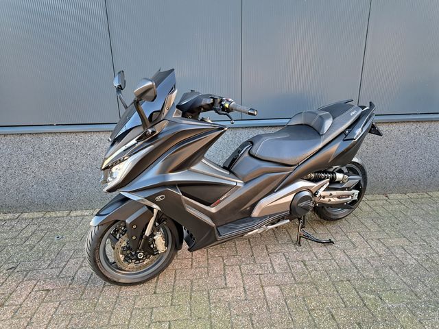 kymco - ak-550