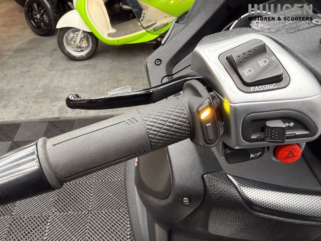 piaggio - mp3-500-sport-hpe-abs-asr