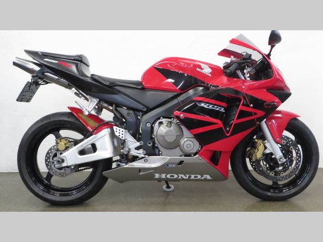 honda - cbr-600-rr