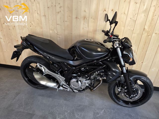 suzuki - sfv-650-gladius-abs