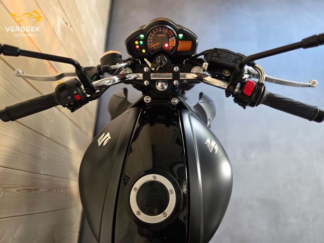 suzuki - sfv-650-gladius-abs