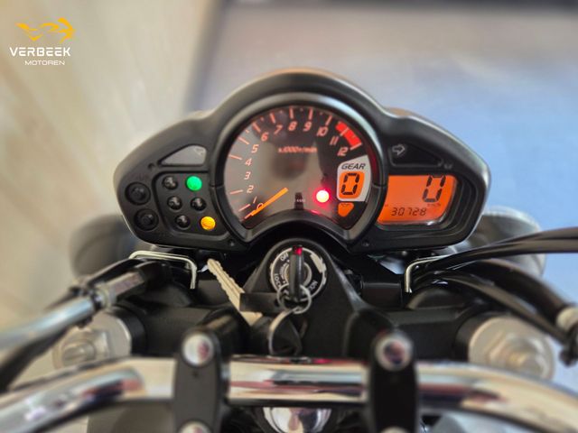 suzuki - sfv-650-gladius-abs