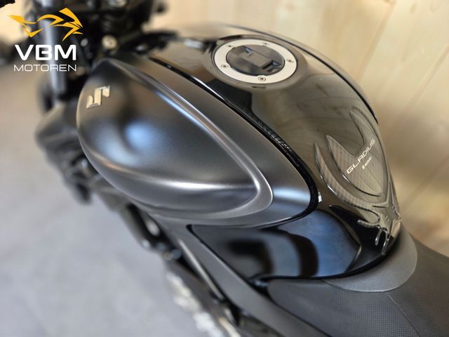 suzuki - sfv-650-gladius-abs