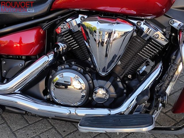 yamaha - xvs-1300-a-midnight-star