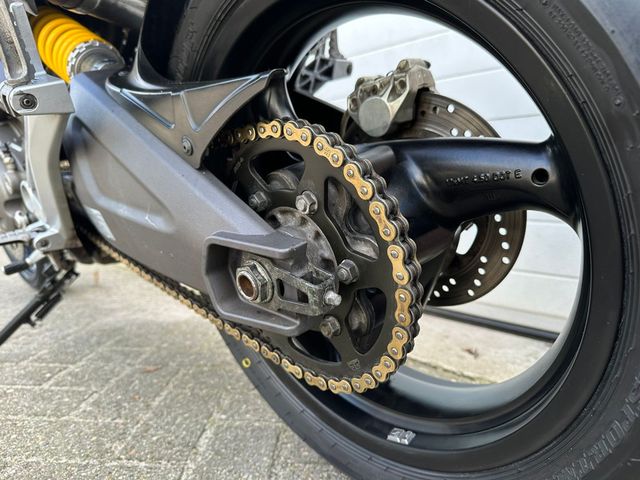 ducati - monster-696