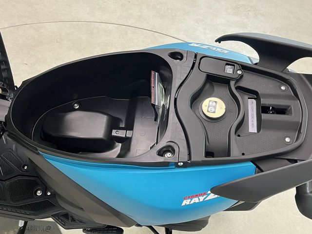 yamaha - rayzr