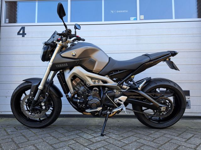 yamaha - mt-09-abs