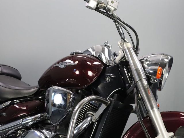 suzuki - c-800-intruder