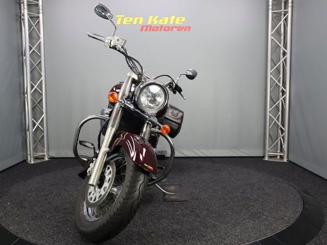 suzuki - c-800-intruder