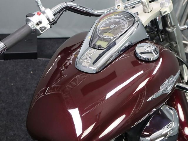 suzuki - c-800-intruder