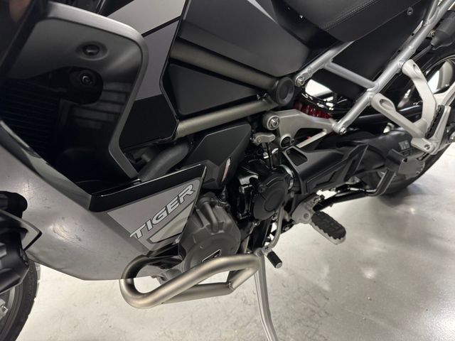 triumph - tiger-1200-gt-explorer