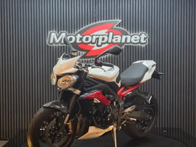 TRIUMPH SPEED TRIPLE – foto 4