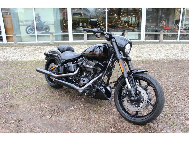 harley-davidson - breakout-pro-street-cvo