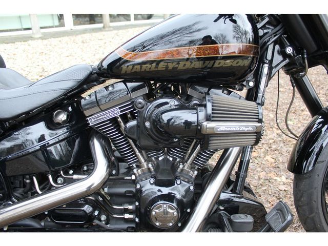 harley-davidson - breakout-pro-street-cvo