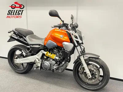 YAMAHA MT 03 – foto 4
