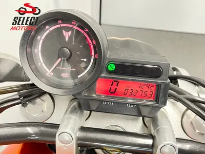 YAMAHA MT 03 – foto 2
