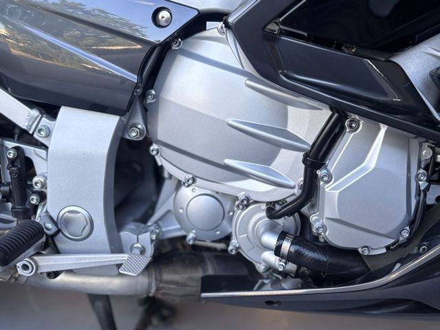 yamaha - fjr-1300-ae