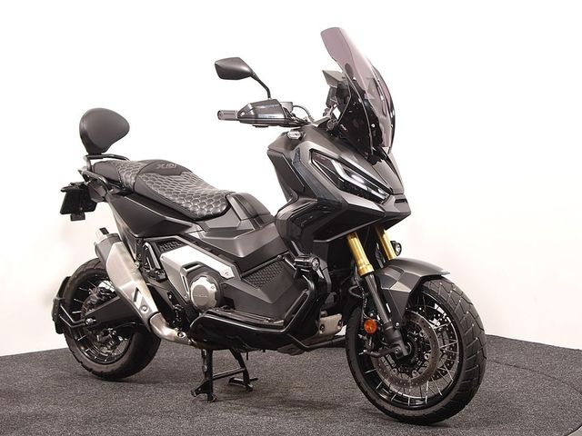 honda - x-adv