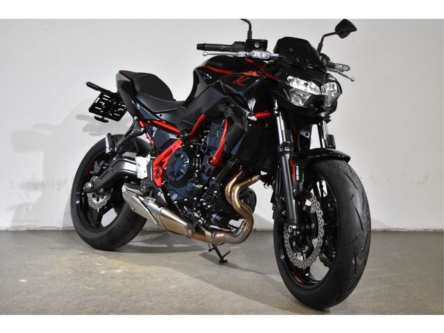 kawasaki - z650