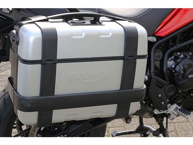 triumph - tiger-900-gt-pro