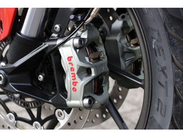 triumph - tiger-900-gt-pro