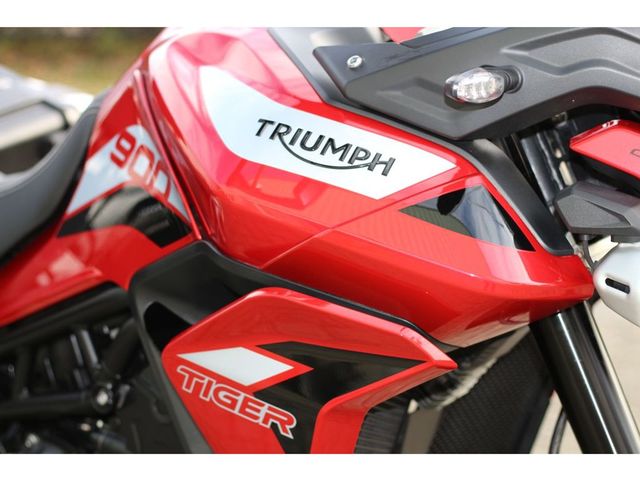 triumph - tiger-900-gt-pro