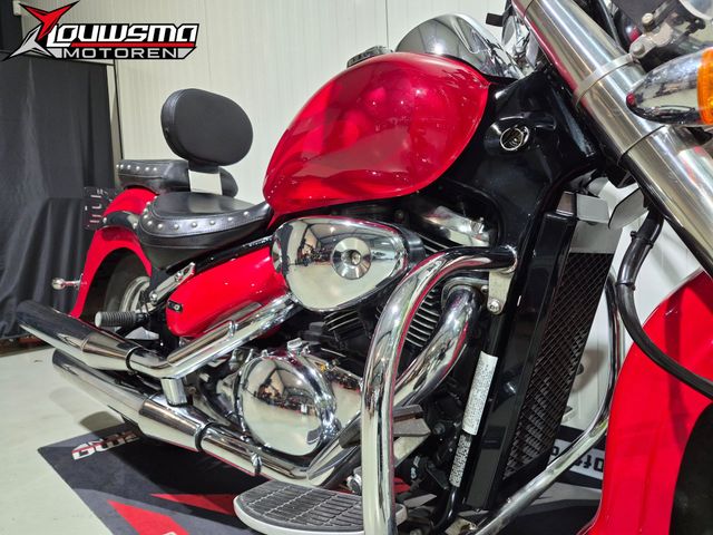 suzuki - vl-800-volusia