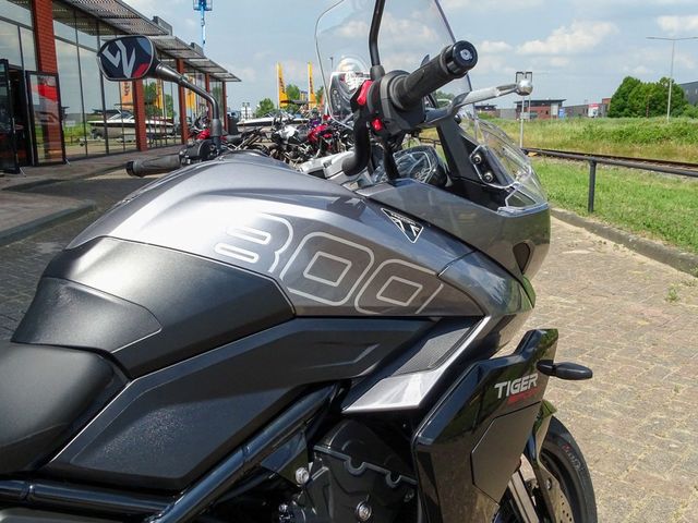triumph - tiger-sport-800