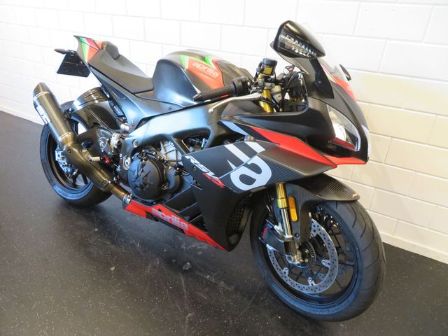 aprilia - rsv-4-factory-aprc