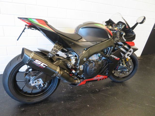 aprilia - rsv-4-factory-aprc