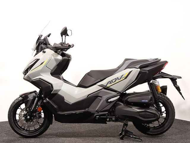 honda - adv-350