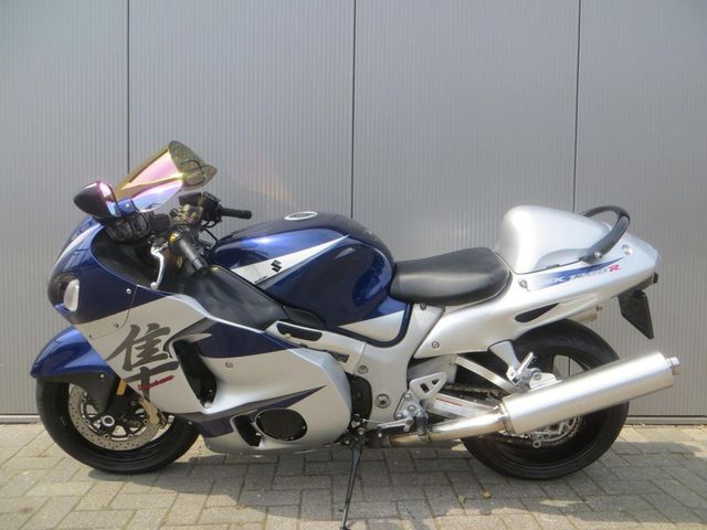 suzuki - gsx-r-1300-hayabusa