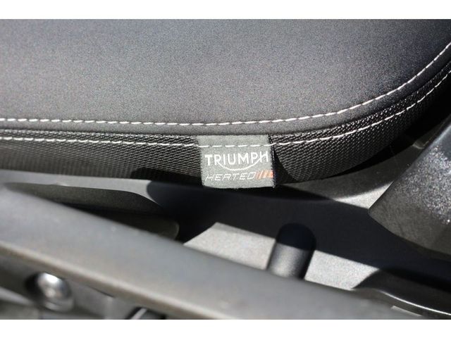 triumph - tiger-800-xca