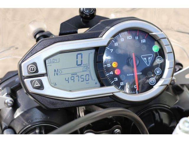 triumph - tiger-800-xca