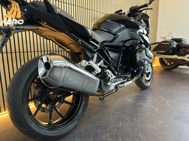 bmw - r-1250-rs